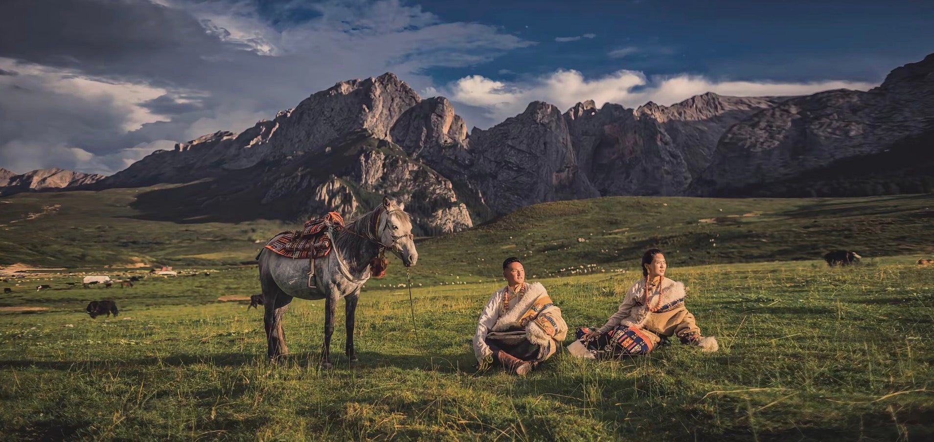 Tibetan Traditional Wedding Customs and Tribal Family Inheritance Culture